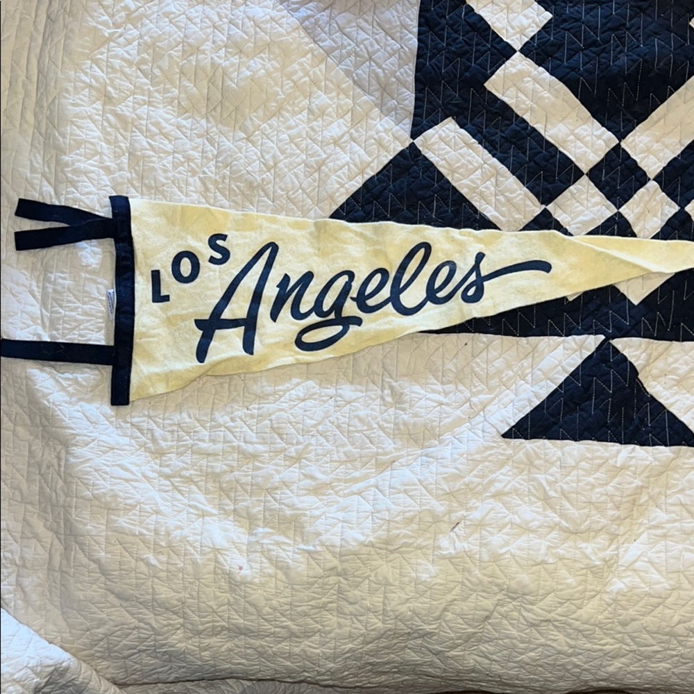 Vintage Oxford Los Angeles Pennant 26” x 9”